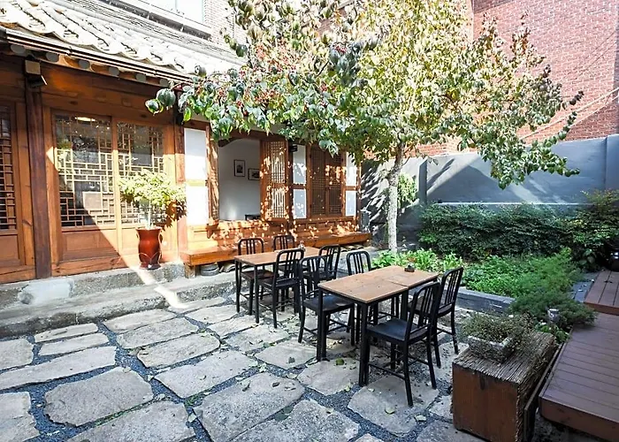 Hotel The Place Hanok 2*