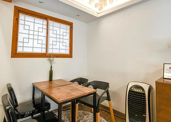 The Place Hanok Hotel Seoel